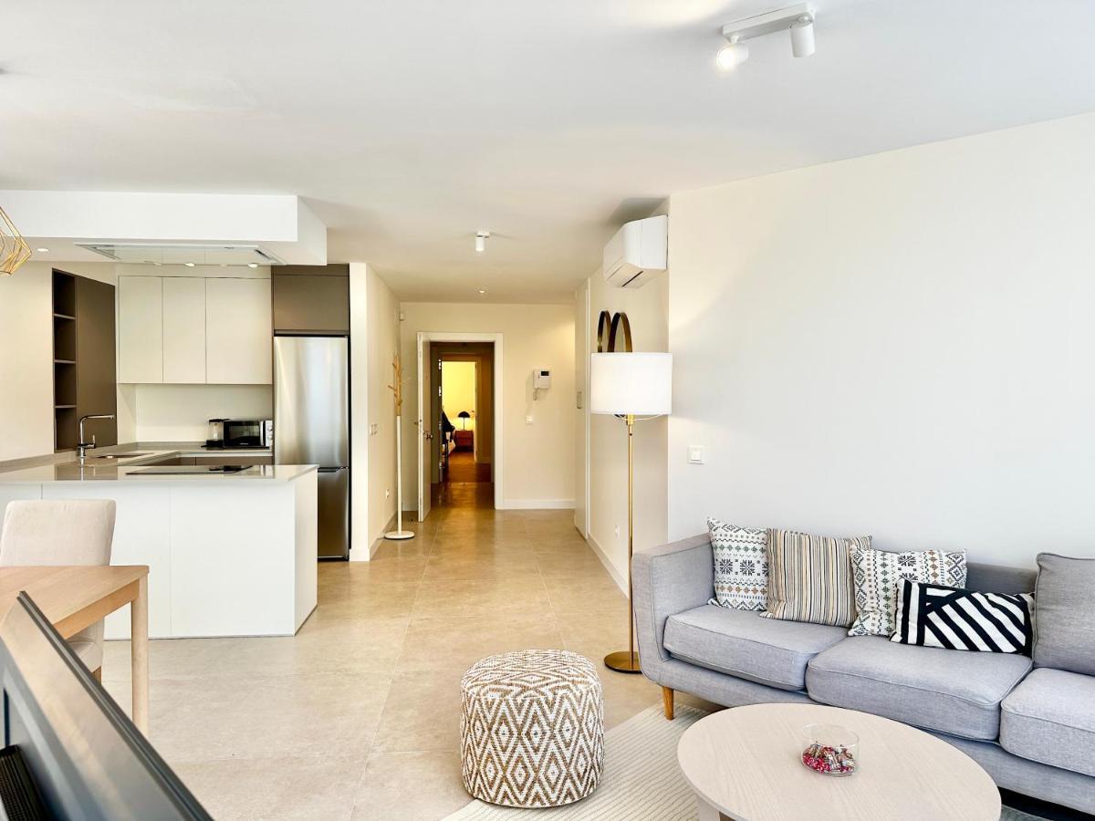 Newly Renovated In The Center Of - Eaw Homes Appartement